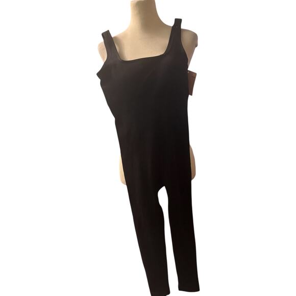 Popilush Size Medium  Shaping Bodysuit  NWT. - Picture 1 of 4